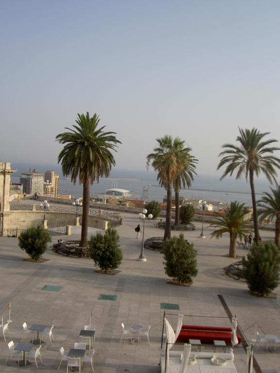 L'Arco Cagliari Bed & Breakfast Eksteriør bilde