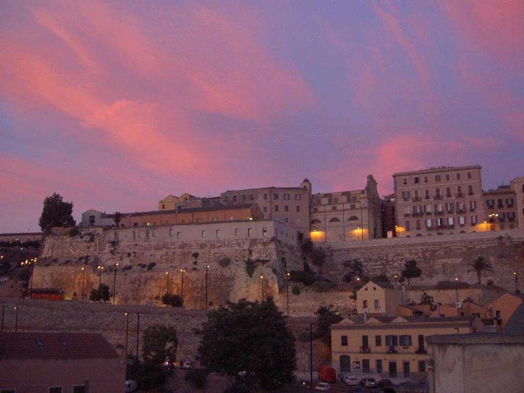 L'Arco Cagliari Bed & Breakfast Eksteriør bilde