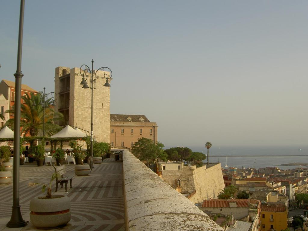 L'Arco Cagliari Bed & Breakfast Eksteriør bilde